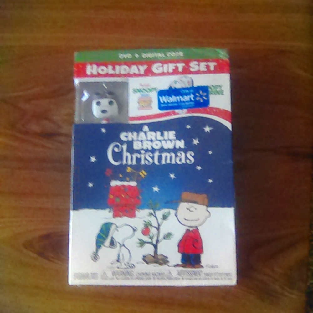 Charlie Brown Christmas Holiday Gift Set New